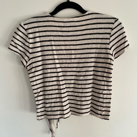 Madewell black & white striped wrap top, size XXS - Picture 3 of 4